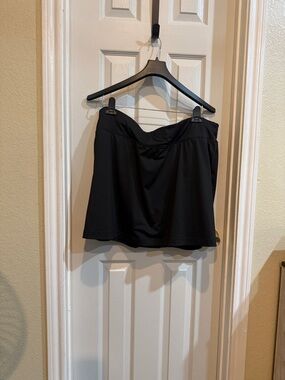 Black Athletic Skirt